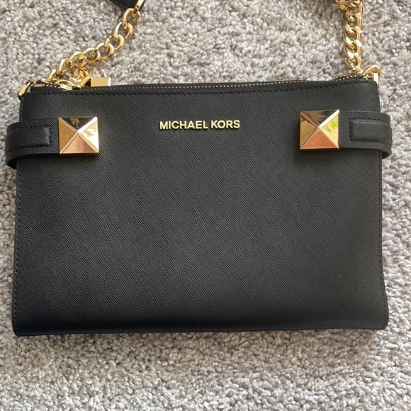 Michael Kors Bags Michael Kors Crossbody Bag Poshmark